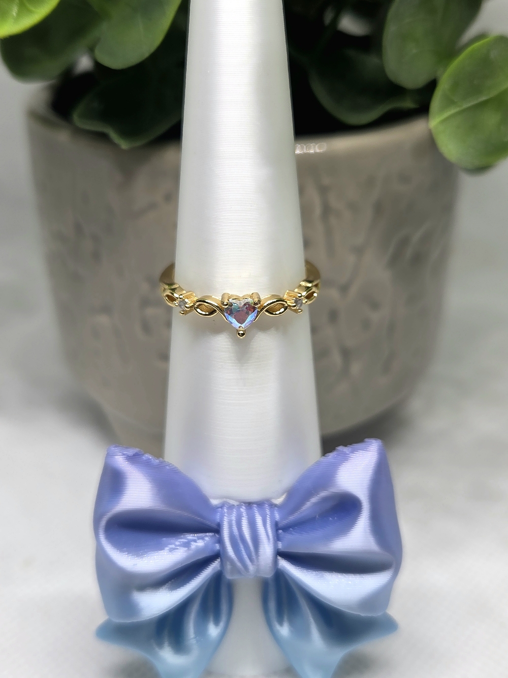 Gold Heart Crystal Ring - Iridescent Stone